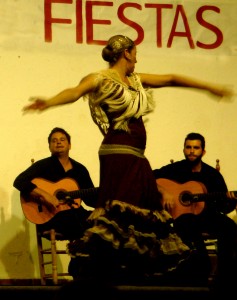 Manuela Sánchez baila a la guitarra